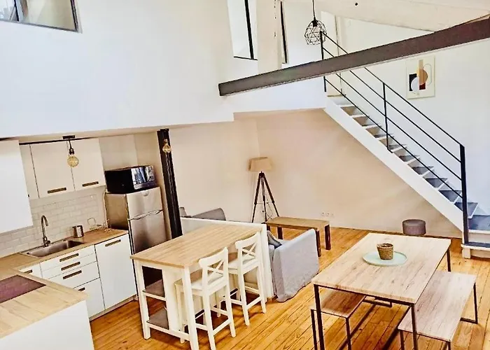 Le Grand Marais Neighborhood Apartman